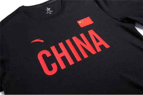 安踏攜手代言人王一博，讓運(yùn)動(dòng)力量變得強(qiáng)大