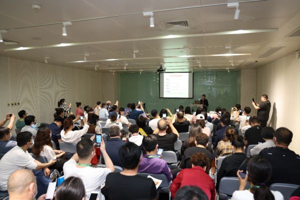 莫廷?第二代光學生物測量儀重磅發(fā)布