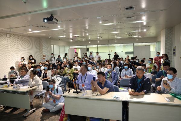 莫廷?第二代光學生物測量儀重磅發(fā)布