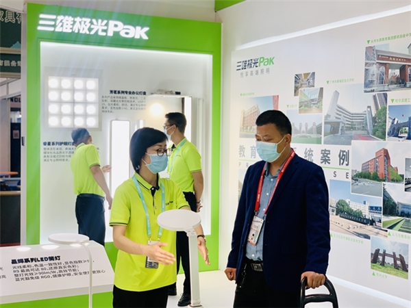 豫見教裝展 三雄極光再次使出大招！