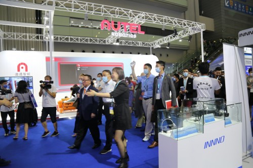 因諾科技攜靈石機場參展深圳無人機展，來現(xiàn)場看什么是SMS自主巡檢系統(tǒng)