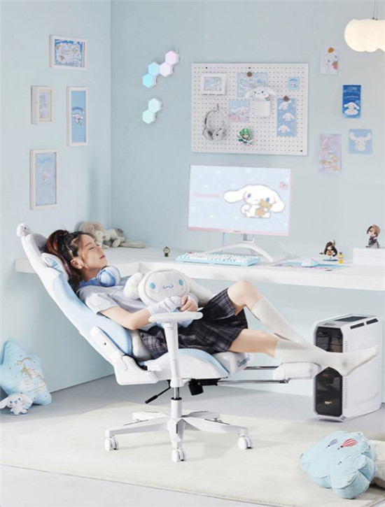 AutoFull傲風(fēng)丨三麗鷗正版授權(quán)HelloKitty、大耳狗新品上線！
