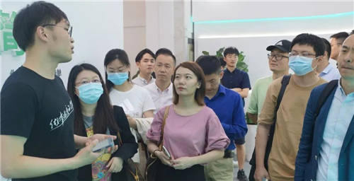 同花順走進上市公司活動—保險科技賽道龍頭眾安在線