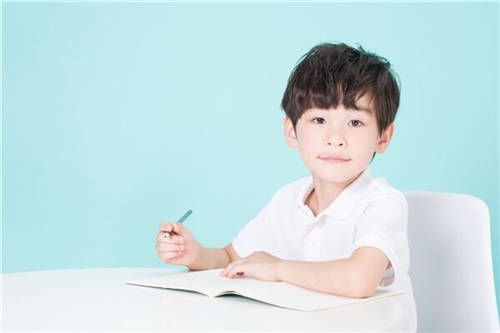 小朋友免疫力低下該如何提高？蛋白粉的作用是什么？