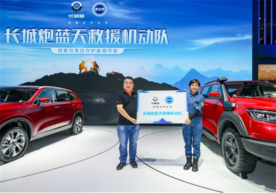 護(hù)航國家任務(wù) 長城炮護(hù)航2021羅布泊科考正式出征！