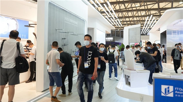 猝不及防，廈門(mén)大白暖了上海廚衛(wèi)展！