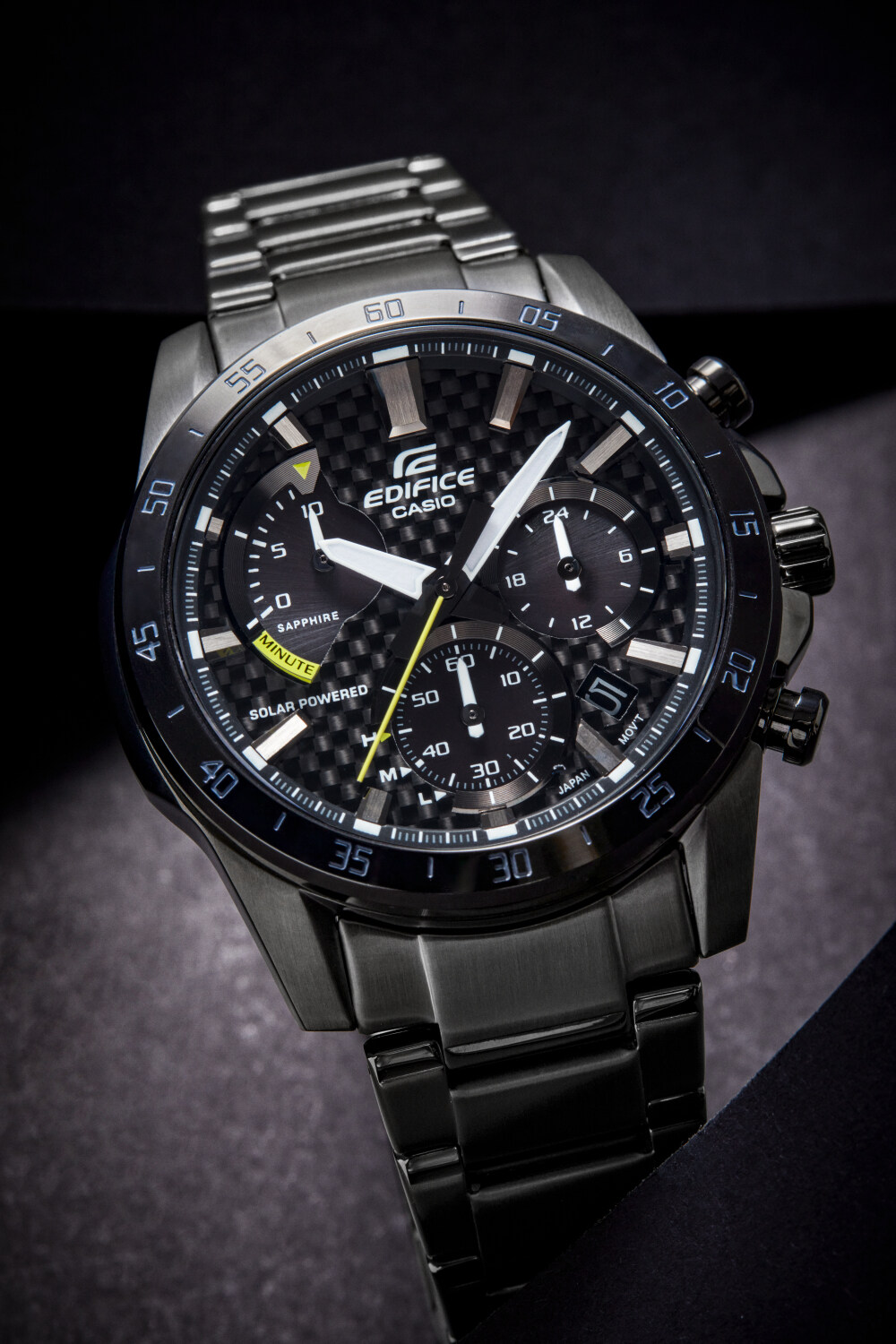 沉穩(wěn)內(nèi)斂，實力為先！ EDIFICE EFS-S580系列致敬專注拼搏