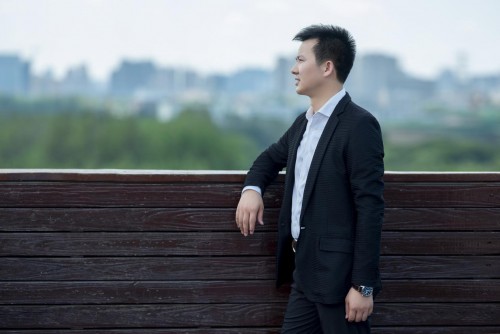走上歐瑞博全宅智能創(chuàng)業(yè)道路后，張俊峰開啟人生華麗新篇章
