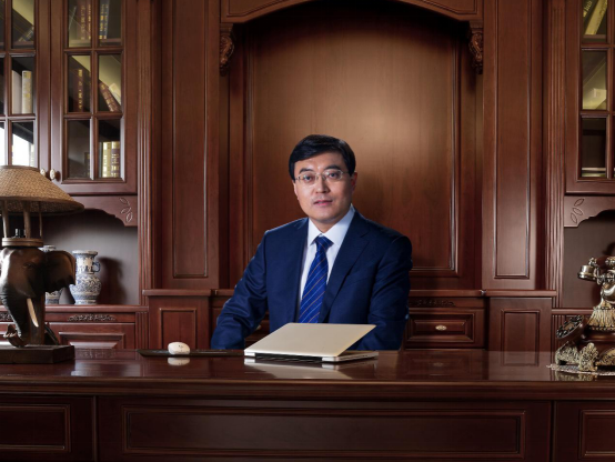 潘剛為企業(yè)樹(shù)立正確人才觀 助力伊利實(shí)現(xiàn)員工與企業(yè)同頻共振