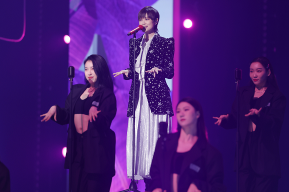 廖昌永李宇春吳亦凡空降《為歌而贊》 ，百贊音樂盛典升級(jí)好歌大秀