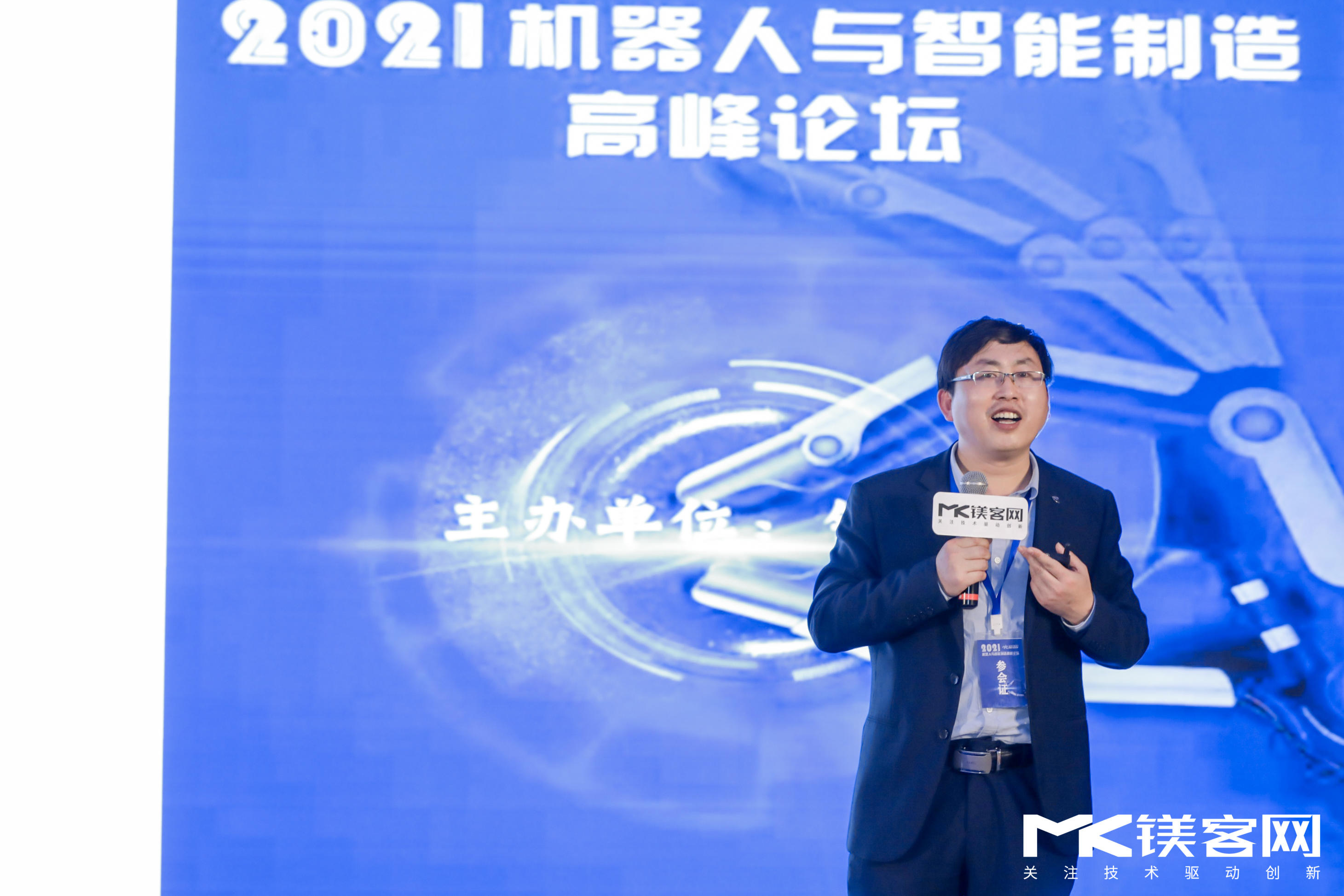 關(guān)于機(jī)器人與智能制造的“新思考”，都在M-TECH 2021機(jī)器人與智能制造高峰論壇上