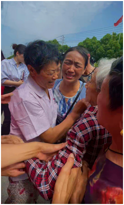 江蘇女子被拐42年，如今靠一條抖音評(píng)論找到家