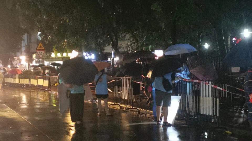 為防疫一線助力！王老吉支援趙廣軍志愿服務(wù)隊(duì)