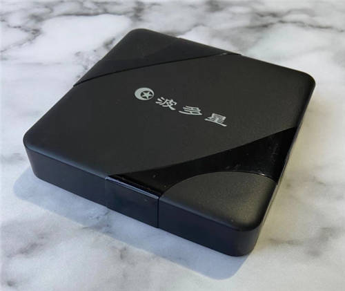 電視網(wǎng)絡(luò)機頂盒如何買，這幾款網(wǎng)絡(luò)電視盒最適合爸媽用