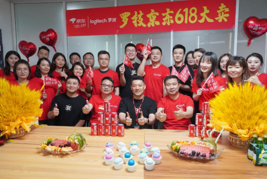 “高潮之戰(zhàn)”已然打響！羅技高層率眾到訪京東再加碼