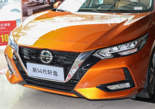 15萬左右的緊湊型車 14代日產(chǎn)軒逸 VS斯柯達(dá)明銳pro，結(jié)果如何？