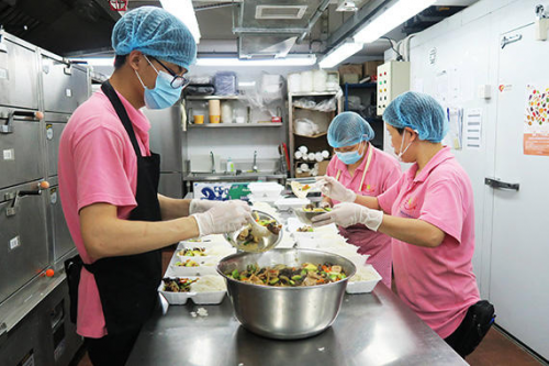 守望互助，共度時(shí)艱！鑄博皇御鼎力支持九龍樂善堂「共襄膳舉」計(jì)劃