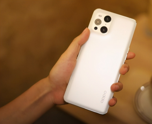 畢業(yè)生購機(jī)的不二之選！OPPO Find X3 Pro這四攝有點(diǎn)東西