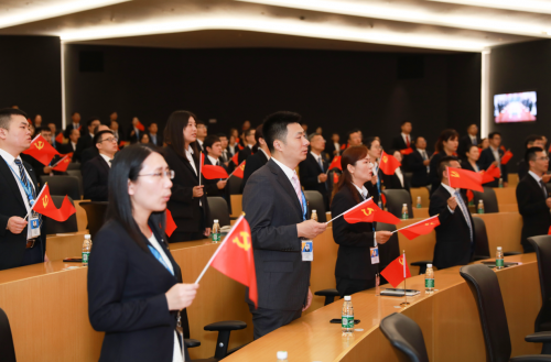 黨建就是生產(chǎn)力！張近東：蘇寧將進(jìn)一步強(qiáng)化做社會(huì)化企業(yè)的定位