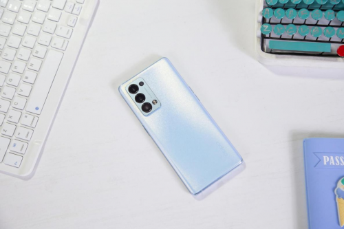 Reno6 Pro+無級穩(wěn)幀+4D振感調(diào)節(jié)，游戲體驗大大大大有不同