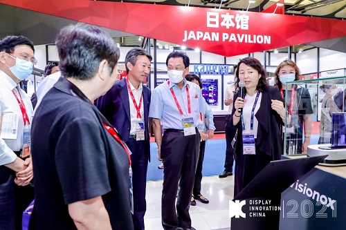DIC 2021 顯示技術(shù)及應(yīng)用創(chuàng)新展在滬啟幕！DIC AWARD獎項揭曉，這些顯示企業(yè)摘得桂冠！