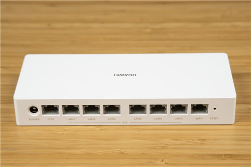 大面積住宅組網(wǎng)最優(yōu)解？全屋Wi-Fi 6+無死角 華為路由H6評測