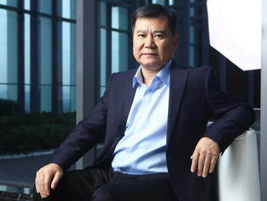 蘇寧動(dòng)蕩又起波瀾 張近東辭任蘇寧易購董事長