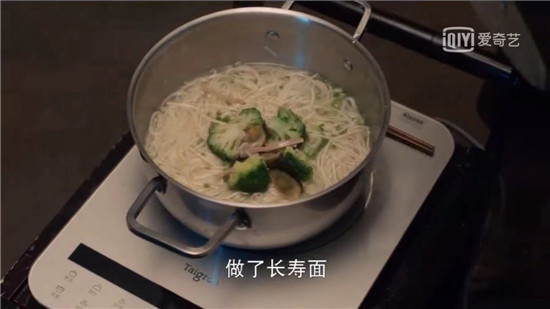 《你好安怡》火熱推薦，戚薇柳巖都在用的鈦古高端電磁爐好在哪