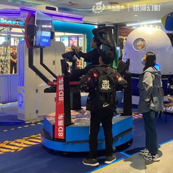 來(lái)圓航空航天夢(mèng)吧！桂林臨桂萬(wàn)達(dá)廣場(chǎng)舉行VR航空航天體驗(yàn)展！