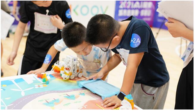 科創(chuàng)教育，朝向未來：2021 AI探索賽之KOOV選拔賽首“戰(zhàn)”成都