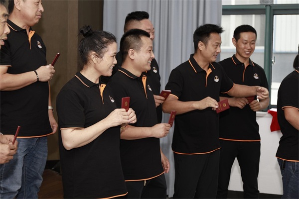 “學(xué)黨史，辦實事”合肥高新區(qū)道路運輸行業(yè)工會聯(lián)合會貨車司機集中入會儀式圓滿舉行