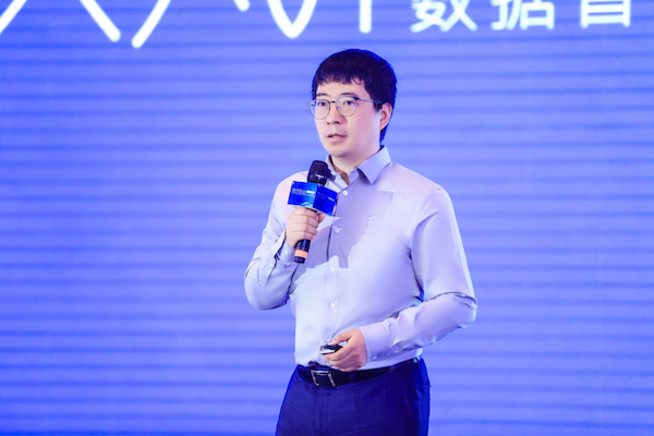 值得買科技CTO劉峰出席第三屆數(shù)據(jù)智能營銷論壇：以數(shù)智化驅(qū)動新消費、創(chuàng)造新體驗