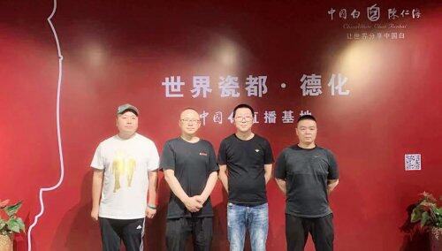 從日入不過(guò)400元到在微拍堂年入1200多萬(wàn)，他說(shuō)“感覺(jué)太快了”