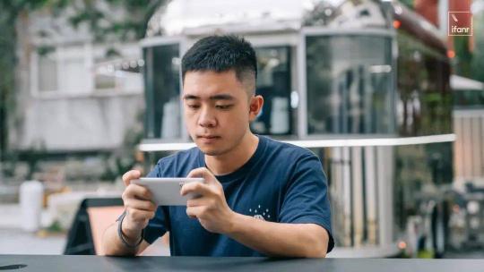 真我 GT 大師探索版體驗(yàn)：2899 元起的驍龍 870 旗艦，大師造