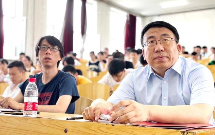 ?？途W(wǎng)聯(lián)合哈工大深度協(xié)同育人