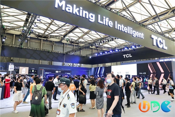 領曜未來視界，TCL 斬獲多項UDE 2021大獎