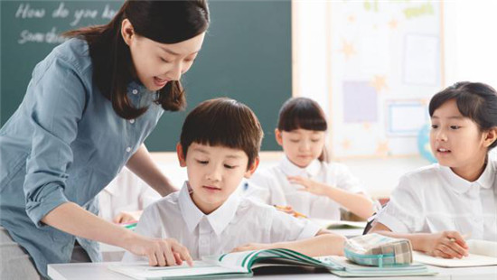 “雙減”下的企業(yè)危機(jī)如何解？教育智能硬件賽道可一搏