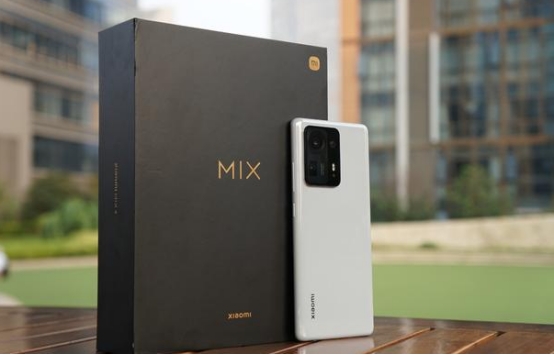 小米MIX4全球首發(fā)驍龍888 Plus，真全面屏，強迫癥表示太舒適