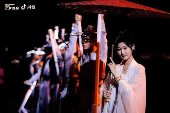 年輕化國(guó)風(fēng)新玩法，抖音跨屏互動(dòng)解鎖國(guó)風(fēng)新潮