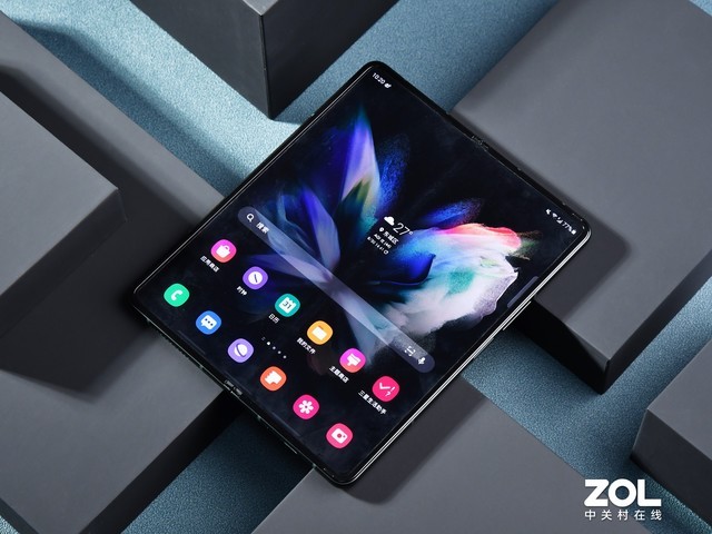 折疊屏也能防水，三星Galaxy Z Fold3全面測(cè)評(píng) 