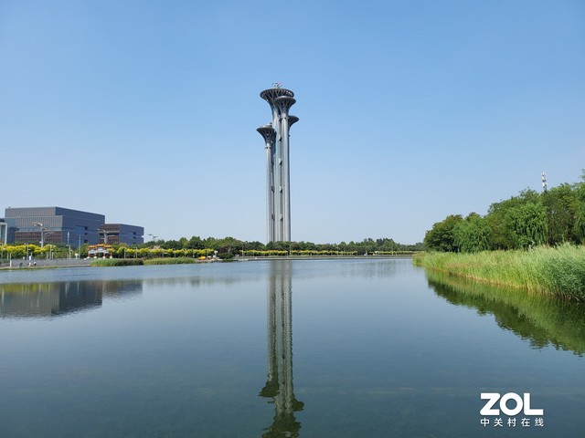 折疊屏也能防水，三星Galaxy Z Fold3全面測(cè)評(píng) 