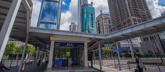 沒有一個(gè)深圳青年，能“走出”深圳地鐵
