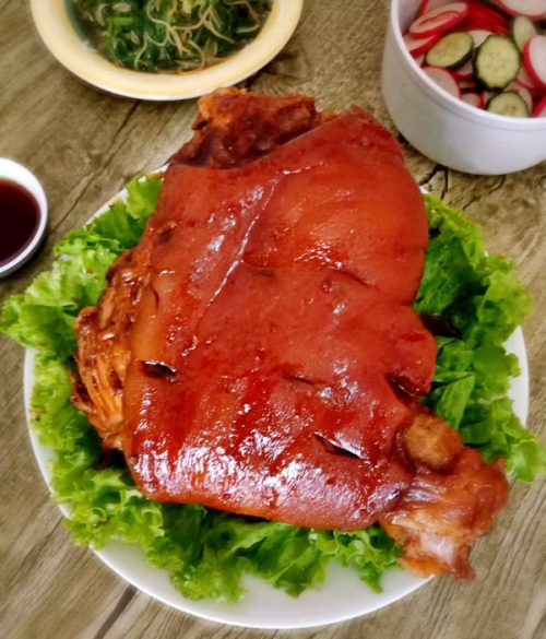 了解集成灶品牌，跟著大吃貨的腳步吃遍美食