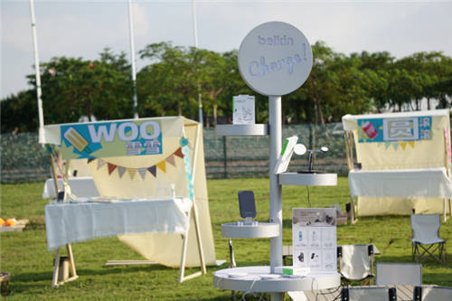 領(lǐng)勢(shì)5G WiFi 6隨身路由器攜手小鵬P5亮相海鷗島， 讓露營(yíng)更輕松！