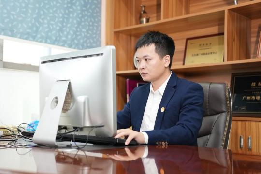 深陷價格泥潭，他如何打破發(fā)展瓶頸？
