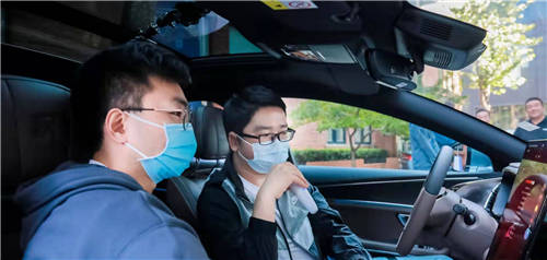 全家出行怕無聊？這些5G裝備幫你get輕松旅途！