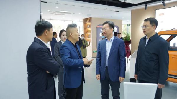 矩陣豪馳助力“碳中和”，全國首個城市智能末端物流配送體驗中心-橙仕中心揭牌儀式順利舉行
