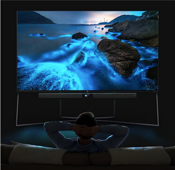 TCL 98X9C巨幕智屏拿下「科技創(chuàng)新獎」，網(wǎng)友：實至名歸