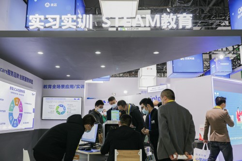第80屆中國教育裝備展成都舉辦，統(tǒng)信軟件點亮國產(chǎn)操作系統(tǒng)之光