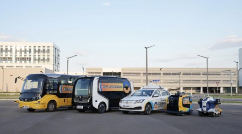 跟著Waymo做Robotaxi的百度，為什么成了“漸進(jìn)派”？